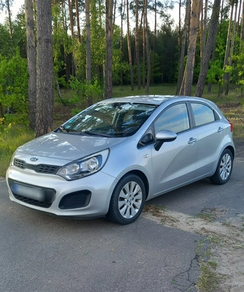 Kia Rio cena 27900 przebieg: 185000, rok produkcji 2012 z Ryki małe 106